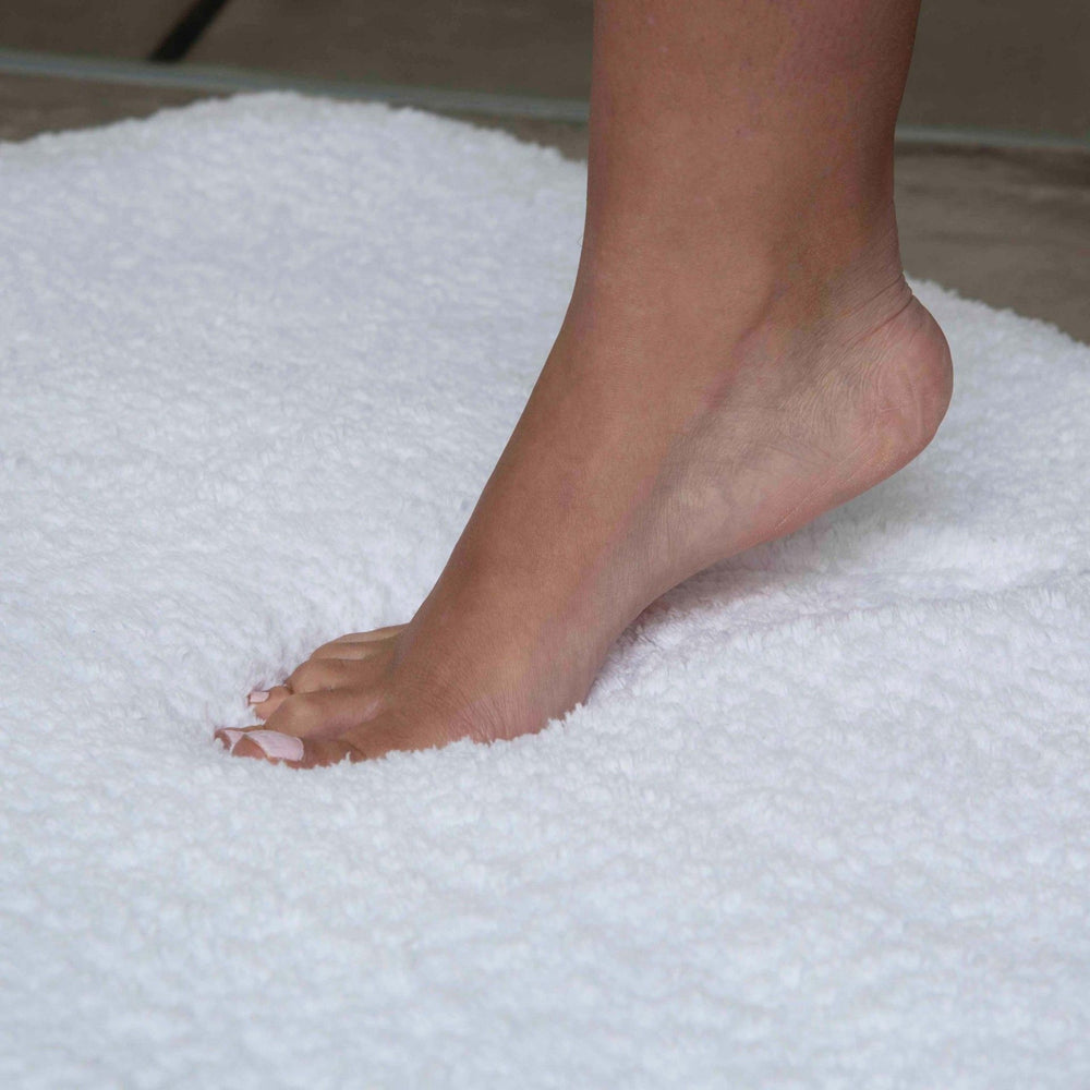 
                  
                    EGOIST CLOUD BATH RUG
                  
                