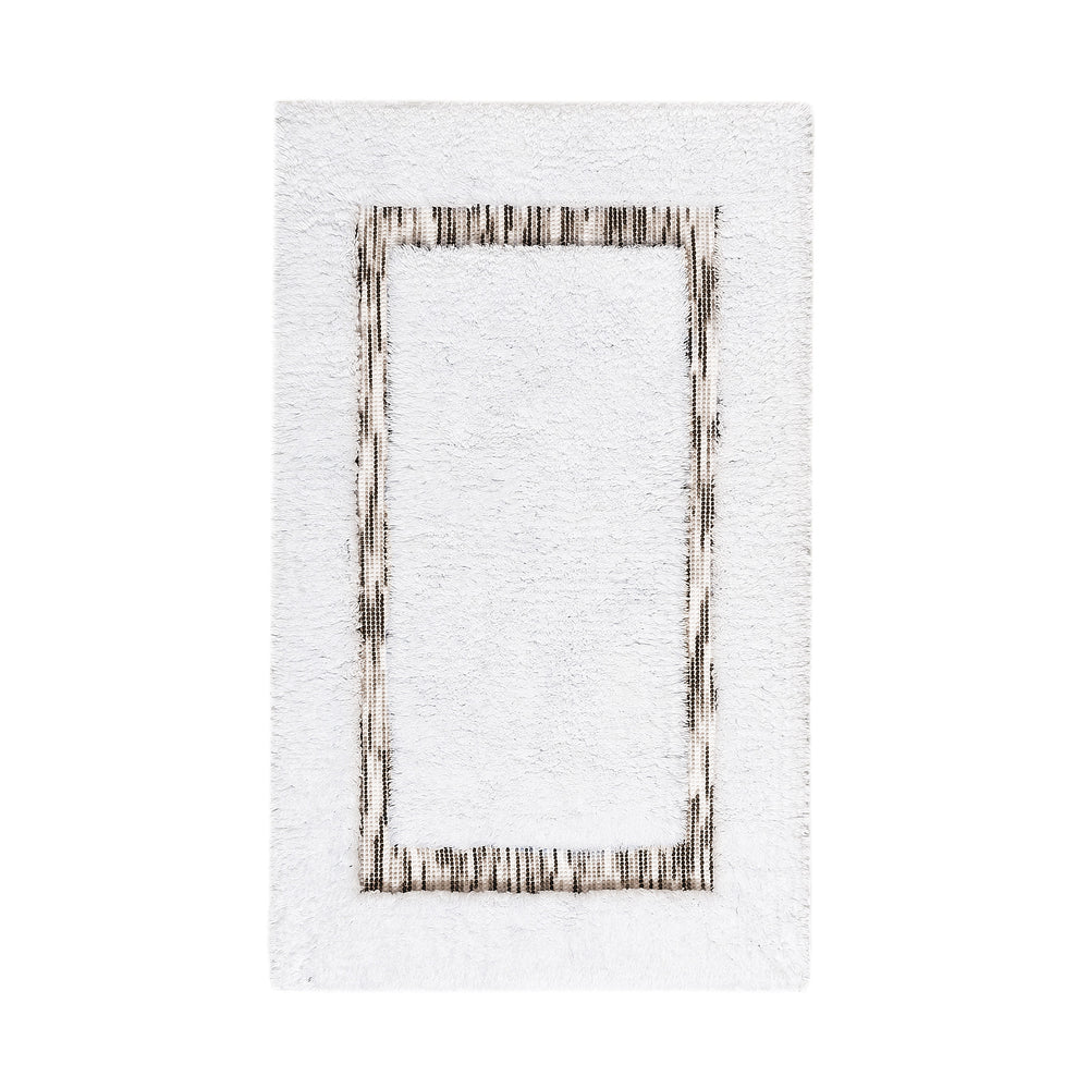 RANDOM BATH RUG