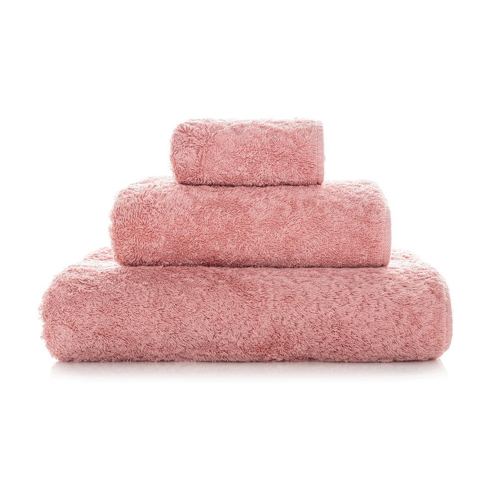 
                  
                    EGOIST TOWEL 1
                  
                