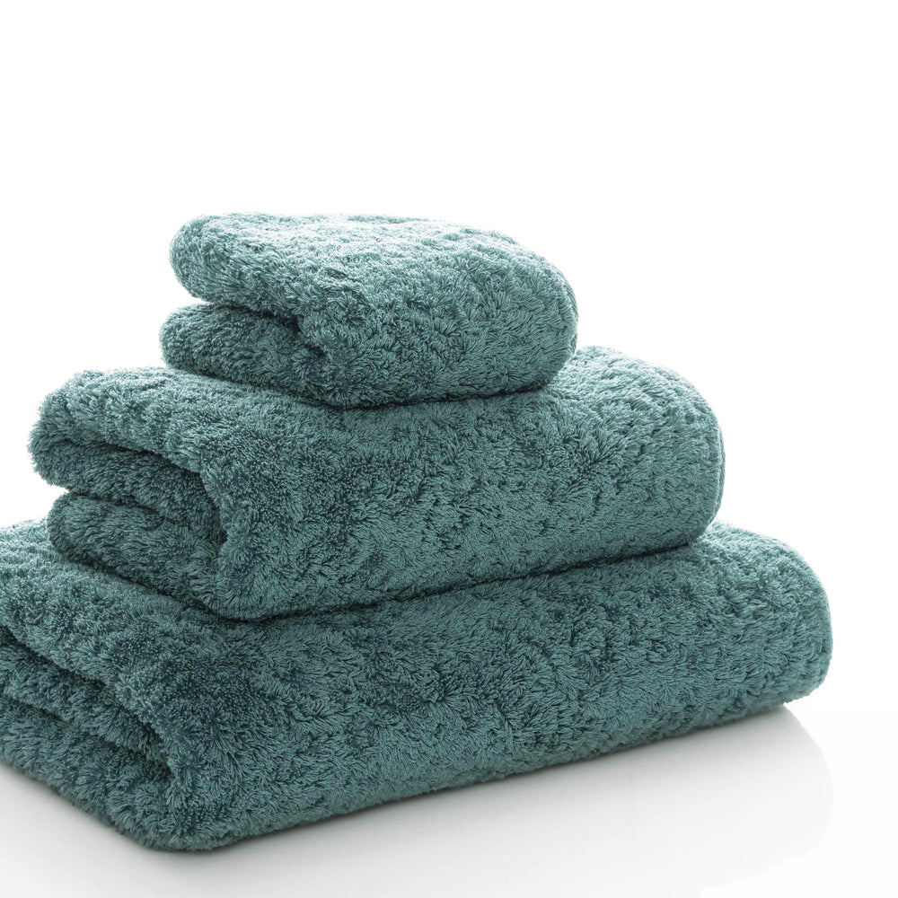 
                  
                    EGOIST TOWEL 1
                  
                