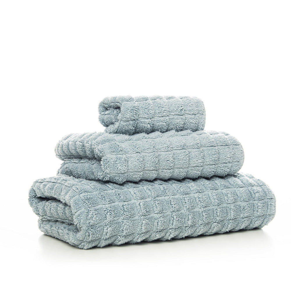 
                  
                    HEAVEN TOWELS
                  
                